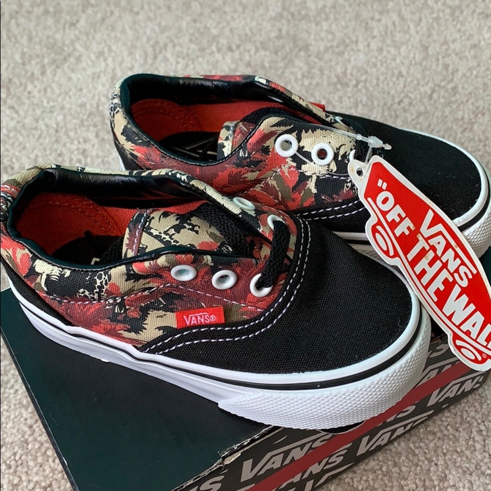 Brand new baby Vans shoes